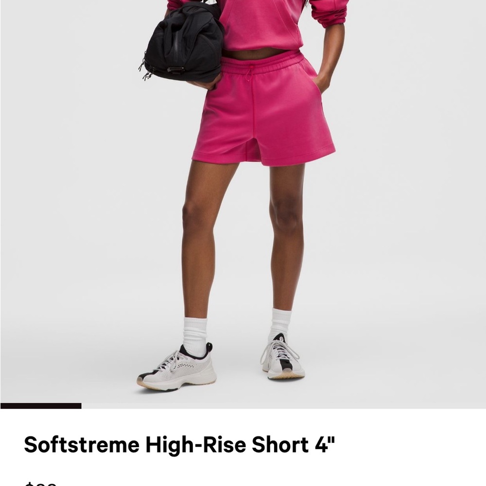 lululemon athletica Women's Softstreme Shorts